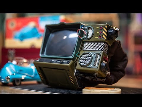 Assembling the Fallout 76 Pip-Boy Kit!
