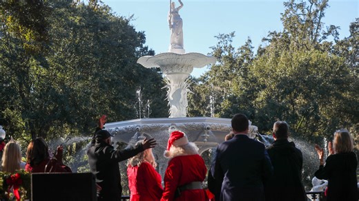 Savannah's jewel, the Forsyth Park fountain, returns to full operation