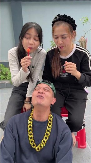Daddy crying😭 for lollipop 🍭 #funny #automobile