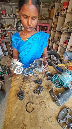 5 Kg Breaker Machine Gearbox Change | गियरबॉक्स फट गया तो कैसे बदलें? #repairing #facebookreels #trending #viral #indian #hammermachine | Deepak Kumar Deepak Kumar