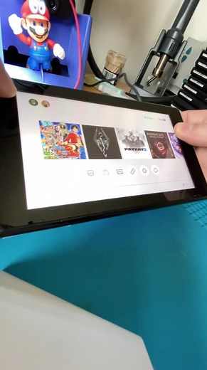 Let’s fix a broken Nintendo Switch with a glitchy screen! #nintendoswitch #gaming #electronicsrepair #fixingstuff #gameconsole