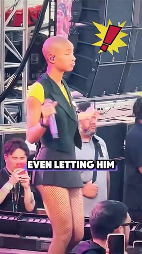 Do you know why Willow Smith has been single for three years?