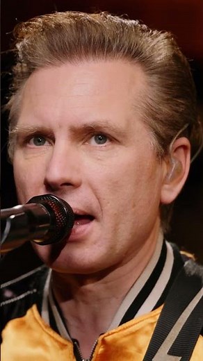 franz ferdinand performs 'take me out' for #likeaversion