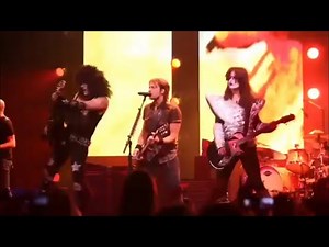 KISS Prank- Taylor Swift (Dressed like Ace Frehley) and her band prank Keith Urban