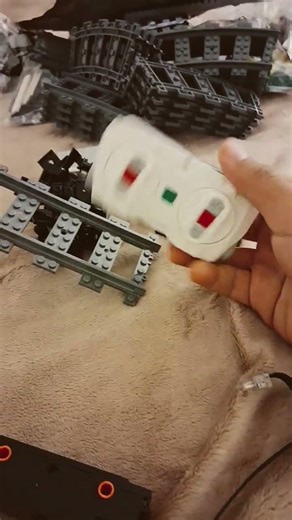 Bonus pieces for the Lego city police train heist