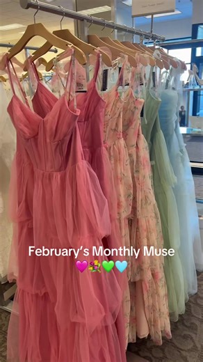 Spring has SPRUNG at David’s Bridal Robinson🩵🩷💚 Come check out our new arrivals for the spring season! #davidsbridal #wedding #spring