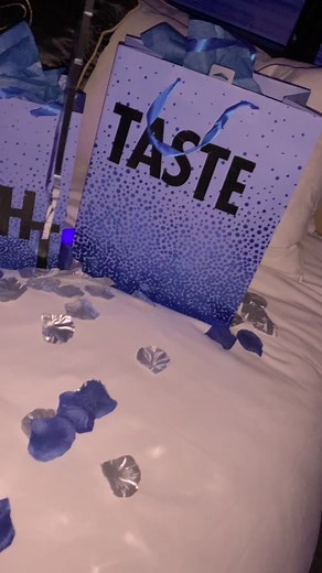 The Pashynn Experience on the Romantic Hotel Room Decor ! My client did the #5sensesgift idea for her love one! ❤️‍🔥❤️‍🔥❤️‍🔥 Let us help you set the mood !!! #5sensesgiftforhim #fypシ #thepashynnexperience #hotelroomsetup #fyp #5sensesgiftidea