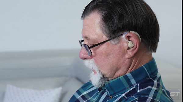 Wireless Caregiver Call Button System - Medical Alert System for Seniors & Elderly Care - Caregiver Pagers and Beepers w/ Flashing LED for Hearing Impaired, Belt Clip, Vibrating Receiver, Transmitter