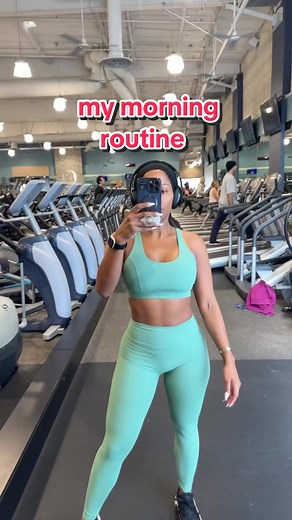 Rihanna's Morning Workout Routine: Spend the Day with Me!