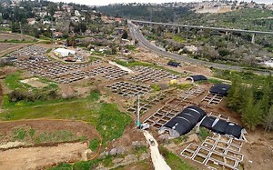 A ‘game changer’: Vast, developed 9,000-year-old settlement found near Jerusalem