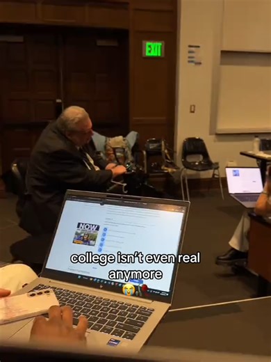 explains your homework better than class does #quizzard #studytok #studyhack