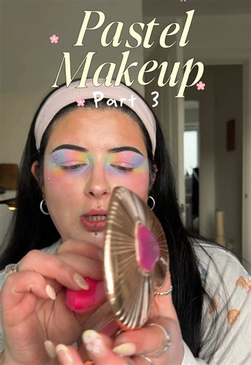 Pastel & Colorful Spring Makeup Look Tutorial
