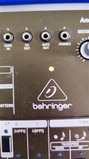 Mellow Acid Techno on the Behringer TD-3 at 60 BPM