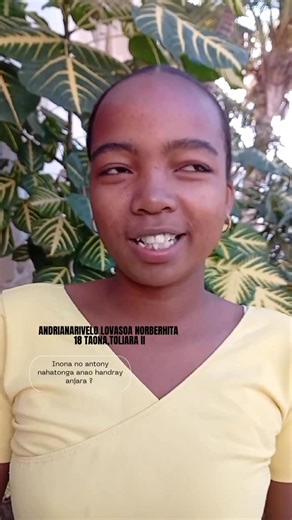 Andro faha-2 amin’ny hetsika iarahana amin'ny Minisiteran’ny Tanora sy ny Fanatanjahantena, tarihin'ny Minisitra Moustapha Marson, Fihariana, PNUD Madagascar, UNICEF Madagascar, ary ny UNFPA Madagascar. Maneho hevitra ny tanora mpandray anjara. | Ministère de la Jeunesse et des Sports