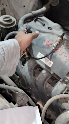 Toyota Yaris O2 sensor problem #tecnician #automobile #noorainkhan #Toyota #shorts #autoelectronics
