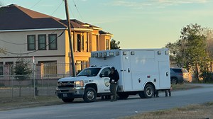 DPS, SWAT execute search warrant on Alamo home