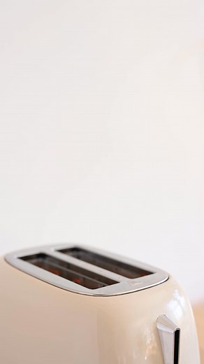 HAPPY FANCASH FRIDAY!!! Play the daily FanCash Spins, grab your rewards, and get ANOTHER FanCash payout today: We're giving away $100 FanCash to 5 lucky followers For a chance to win all you have to do is: 1 - Follow Fanatics Casino on Facebook 2 - Drop a bread emoji 🍞 in the comments BONUS: For an extra entry, tag a friend in the comments and have them follow this page too! (limit 10 bonus entries per giveaway) Entry ends at 11:59 p.m. ET 11/21/25. Winners will be notified by 11:59pm ET on 11/