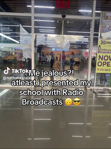 Elementary School Radio Broadcasting Experience