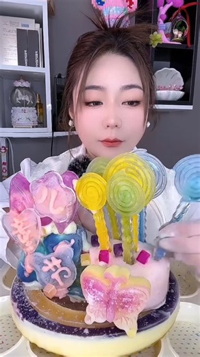 ASMRFROSTYICE on Instagram: "#explorepage #explorewidinstaa"