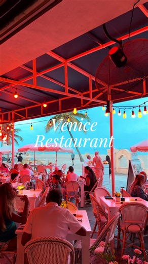 Looking for a restaurant in Hollywood Florida? 🌴🍝 Venice Restaurant brings delicious breakfast, lunch, and dinner to Hollywood Beach with the perfect South Florida dining vibe. Come enjoy great food and a memorable meal in Hollywood, Florida! #Hollywoodfl #hollywoodbeach #southflorida #beachfront #fyp