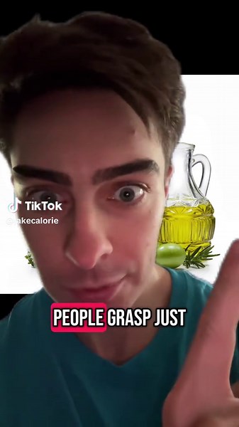 In terms of calorie density, olive oil IS the limit #lowcalorie #oliveoil