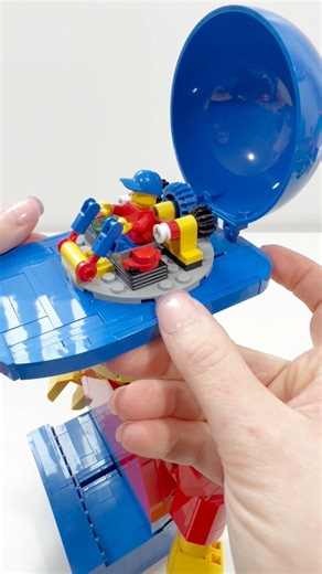 LEGO UP-SCALED MINI FIGURE #40649 #legos #legominifigures #legominifigs #legonews