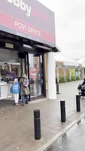 The Post Office has arrived at your Southampton and Milton Keynes stores! 📮🎉 Now you can enjoy effortless mailing, easy returns, convenient banking and so much more all with the convenience of your regular Hobbycraft shop. ✨ And there’s more on the way… 📍 Stevenage launches Friday 28th November 📍 Crawley & Edinburgh launch Saturday 29th November Join us at 9am for the grand opening and the first 50 customers will receive a FREE goody bag! 🎁✨ | Hobbycraft