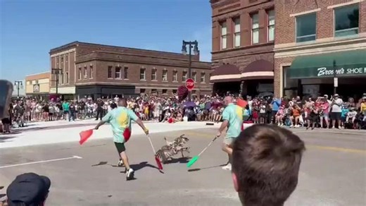 Paycheck the Turkey Waddles His Way to Victory in Great Gobbler Gallop Race