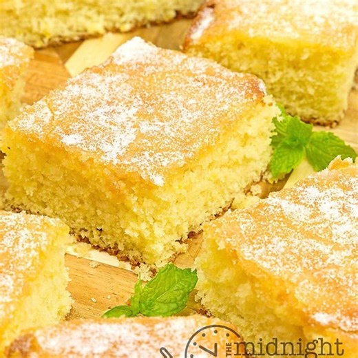 3.9K views | ☆☆LEMON DRIZZLE CAKE☆☆ This is such an easy cake to whip up--can be served warm too--and lemon lovers will be in ecstasy! I also give a method to get perfect and consistent baking results. PIN IT: https://www.pinterest.com/pin/197032552435149180/ RECIPE: https://bakeatmidnite.com/lemon-drizzle-cake/ | The Midnight Baker | Facebook