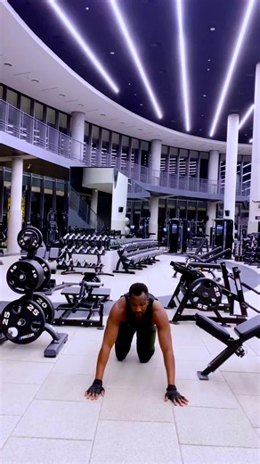 فيديوهات أنشأها Gym Body motivation Ug (@gymbodymotivationuganda) باستخدام original sound - Gym Body motivation Ug