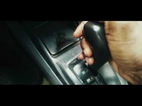 HOW TO START AND REVERSE A CAR/DRIVING TUTORIAL/ automatic car TRANSMISSION.