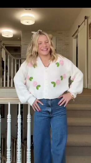 Check out of new video on NEN FAM!#fyppppppppppppppppppppppp#notenoughnelsons#nenfam#tiktok#presleenelson#dancing#preppy#tiktok#castlehouse#xyzcbafypシ