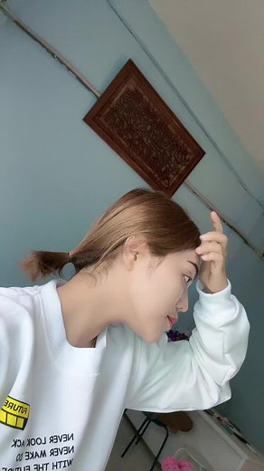 Understanding Body Language Through Gestures and Hair Touching