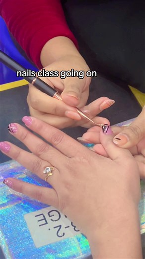 Nail Art Class with Expert Beautician Trainer