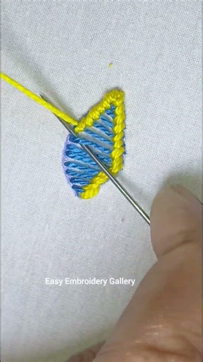 Easy Leaf Embroidery for Beginners | Latest Leaf Stitch Embroidery Tutorial #embroideryforbeginners