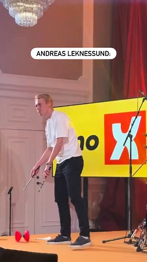 Uno-X got talent ✨ Andreas “El Diablo” Leknessund 🤹🏼 😈 @andreas_leknessund | Uno-X Mobility Cycling