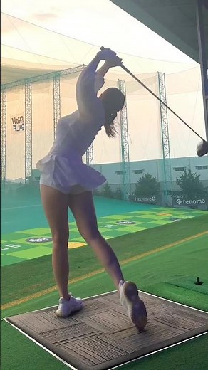Love that swing beautiful..!!✨️✨️ KLPGA 김은선 프로 Beautiful driver shot💕💕 Instagram@kimeunsunn