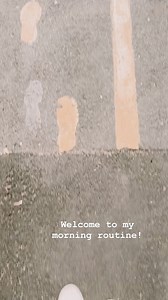 ☀️ Good morning! Welcome to my morning routine part 1 .. every morning I walk down to Sydney Harbour to get some quiet and start my day with my writing exercise called The Morning Pages (@juliacameronlive) and I love it! ♥️📝 What’s your morning routine? 😘 | Amba Shepherd