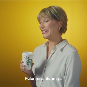 Bir kredi kartı kahve ısmarlar mı? Axess ısmarlıyor. Şimdi Axess Mobil’den Starbucks hesabı oluşturanlar 50 TL ve üzeri ilk yüklemelerinde 2 kahve kazanıyor. Üstelik ilk kez Starbucks hesabı oluşturanlara bir kahve daha hediye. Sen de İyi Yaşayanlar Kulübü’ne katıl, bugünü ve her günü iyi yaşa! | Axess
