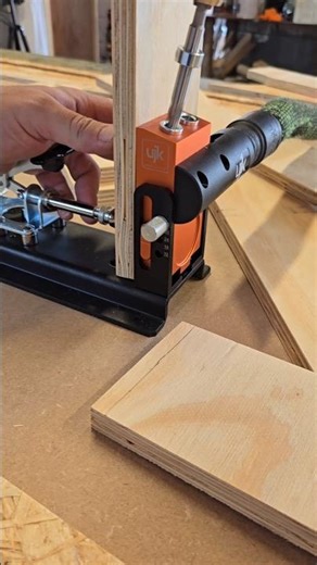 The best way to join plywood? #pocketholes #woodwork