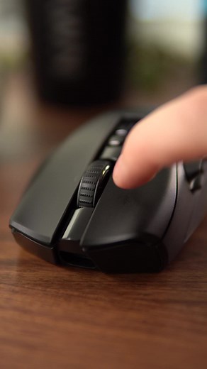 🔊 Sound on for satisfying sounds of the new Razer Naga V2 Pro.