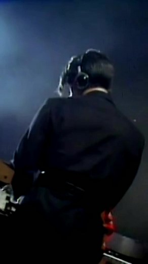 YMO - Tong Poo (Last Live in 日本武道館1983) ……………………………………………………………………… #YMO #HaruomiHosono #RyuichiSakamoto #YukihiroTakahashi #YellowMagicOrchestra #synthmusic #synthpop #tongpoo #細野晴臣 #坂本龍一 #高橋幸宏