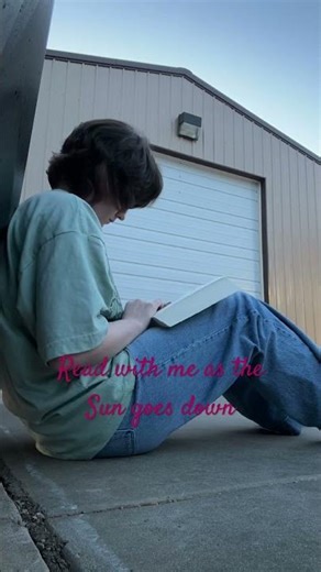 Read with me! What book are you reading? #book #bookrecommendations