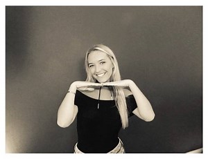 3.7K views · 18 reactions | It's the super cool #GIF booth that is now booking for cocktail hours, parties, concert and VIP #events . . . . PM us for info and pricing  #photobooth ##entertainment #tour #concert #vip #awesome #sick #notaphotobooth #sick #dope #cool #party #djs #hellosnapshot @hellosnapshot | SCE Event Group | Facebook