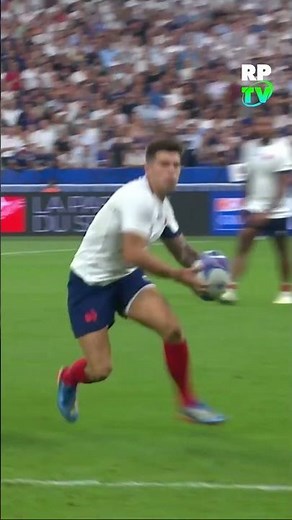 Damian Penaud enflamme le Stade de France lors du match d'ouverture de la RWC2023🔥