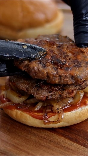 62K views · 1.9K reactions | Frita Cubana 1 lb. carne molida de res...