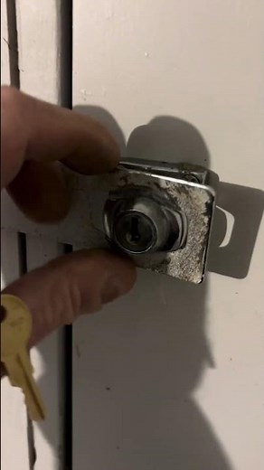 Handmade key for hasp lock customer law Keys is not an instructional video #allockandkeyco ￼