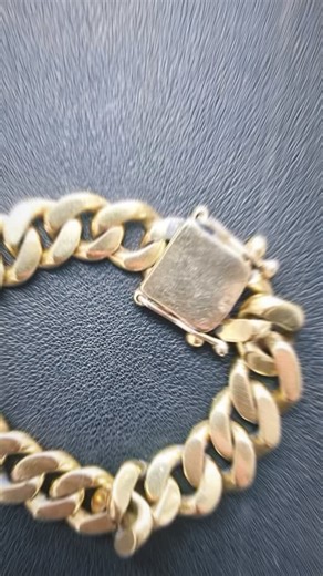 Upgrade your stack with a classic gold chain bracelet…. sleek, durable, and made to shine every day! ✨ Come see us! #gold #goldlovers #goldjewellerydesign #goldbracelet #goldjewellery #goldstacking #goldiswealth #capecanaveral | East Coast Bullion | Facebook