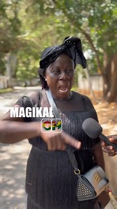 Crying louder than the bereaved is an offense😂😂😂 | Akumaa Theresa