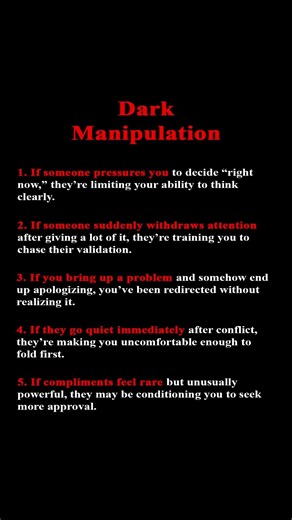5 Dark Manipulation Tactics You Don’t Notice